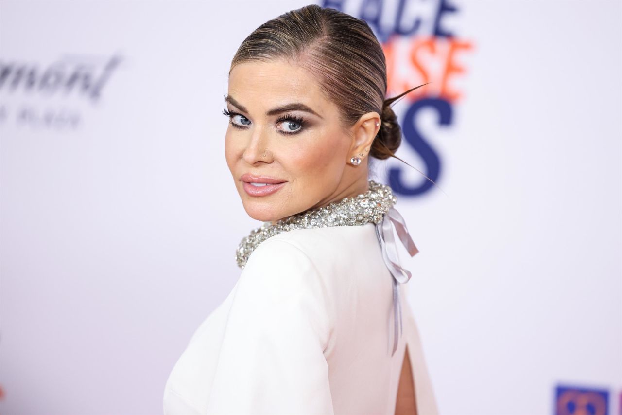 CARMEN ELECTRA AT 31ST ANNUAL RACE TO ERASE MS GALA IN LOS ANGELES03